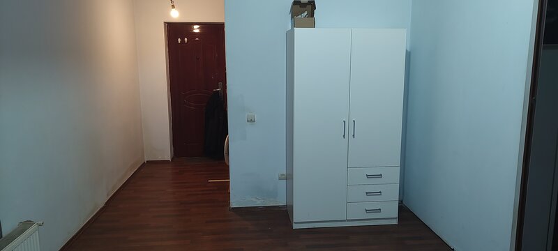 Berceni, proprietar inchiriez garsoniera la 5 min. metrou Dimitrie Leonida,